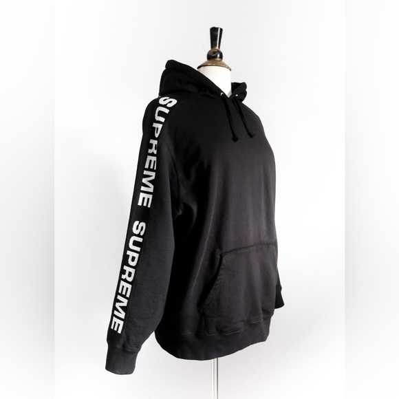 COPY - SUPREME Authentic Black Hoodie with Silver Metallic Logo Sleeves • M - Picture 3 of 10